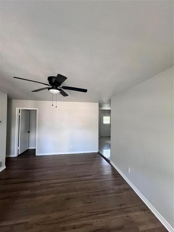 665 Cedarcliff Dr - Photo 2 of 10