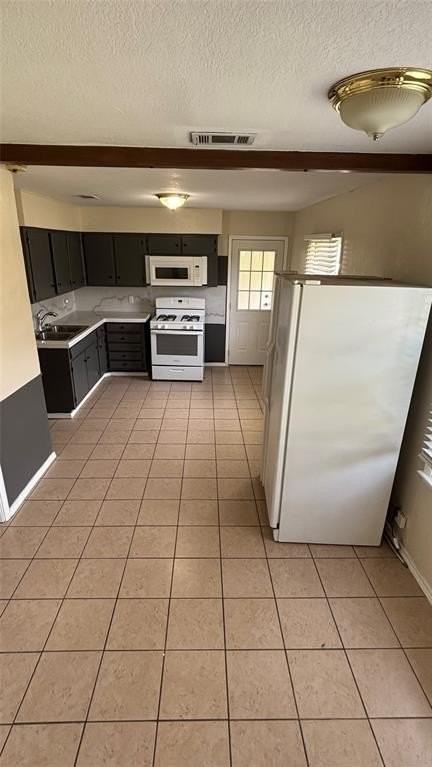 1104 Sierra Dr - Photo 3 of 14