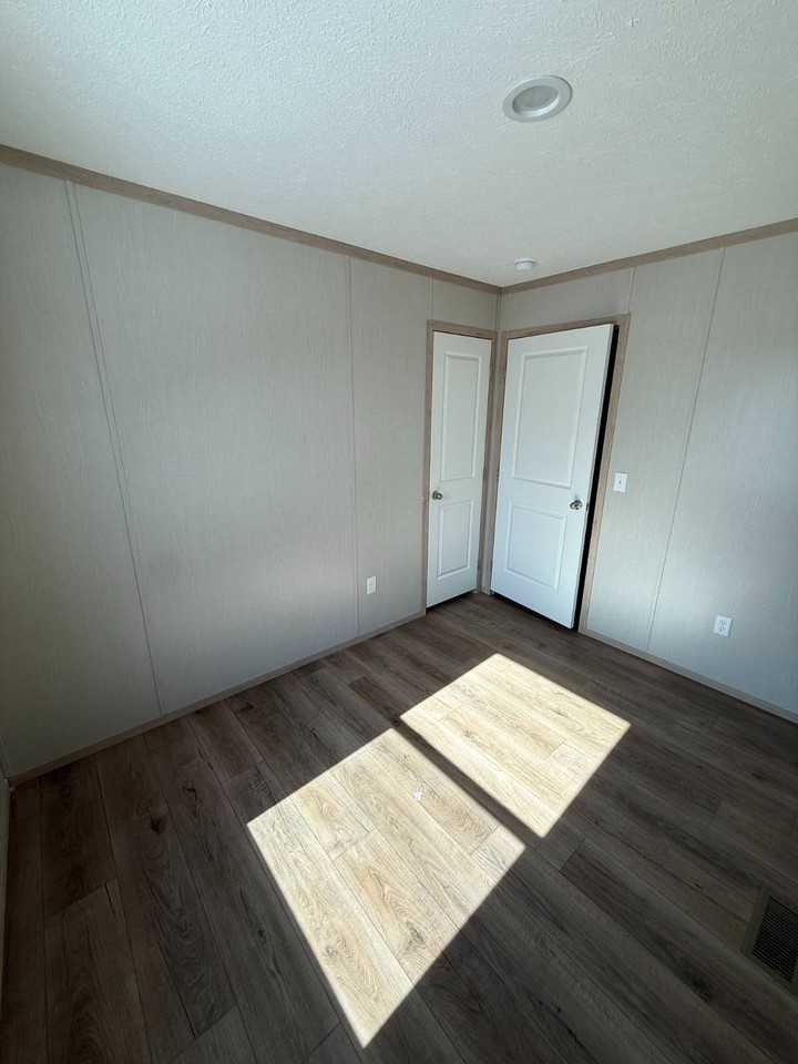 118 E Arlington Dr - Photo 4 of 7