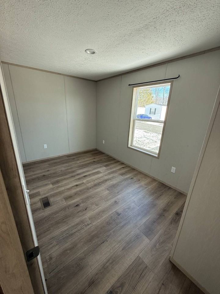 135 E Arlington Dr - Photo 5 of 5