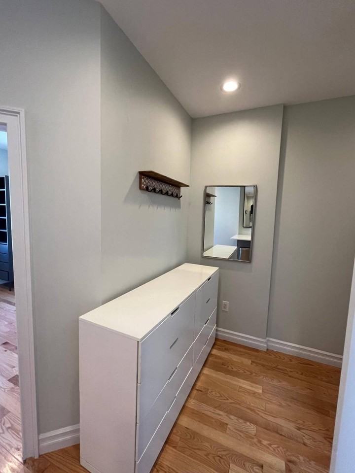 11500 Lefferts Blvd - Photo 5 of 8