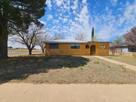 601 Nw 12th Pl - Photo 1 of 1