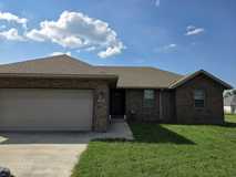 1524 Brewster Ln - Photo 1 of 1