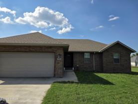 1524 Brewster Ln - Photo 1 of 1