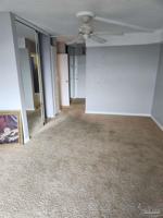 featured image of 224 E Garden St Apt 441