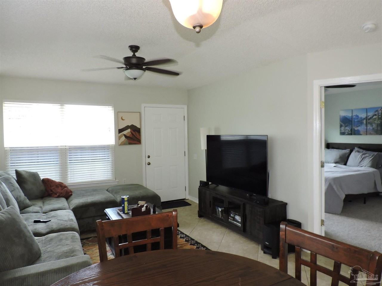 3060 Flintlock Dr - Photo 5 of 18