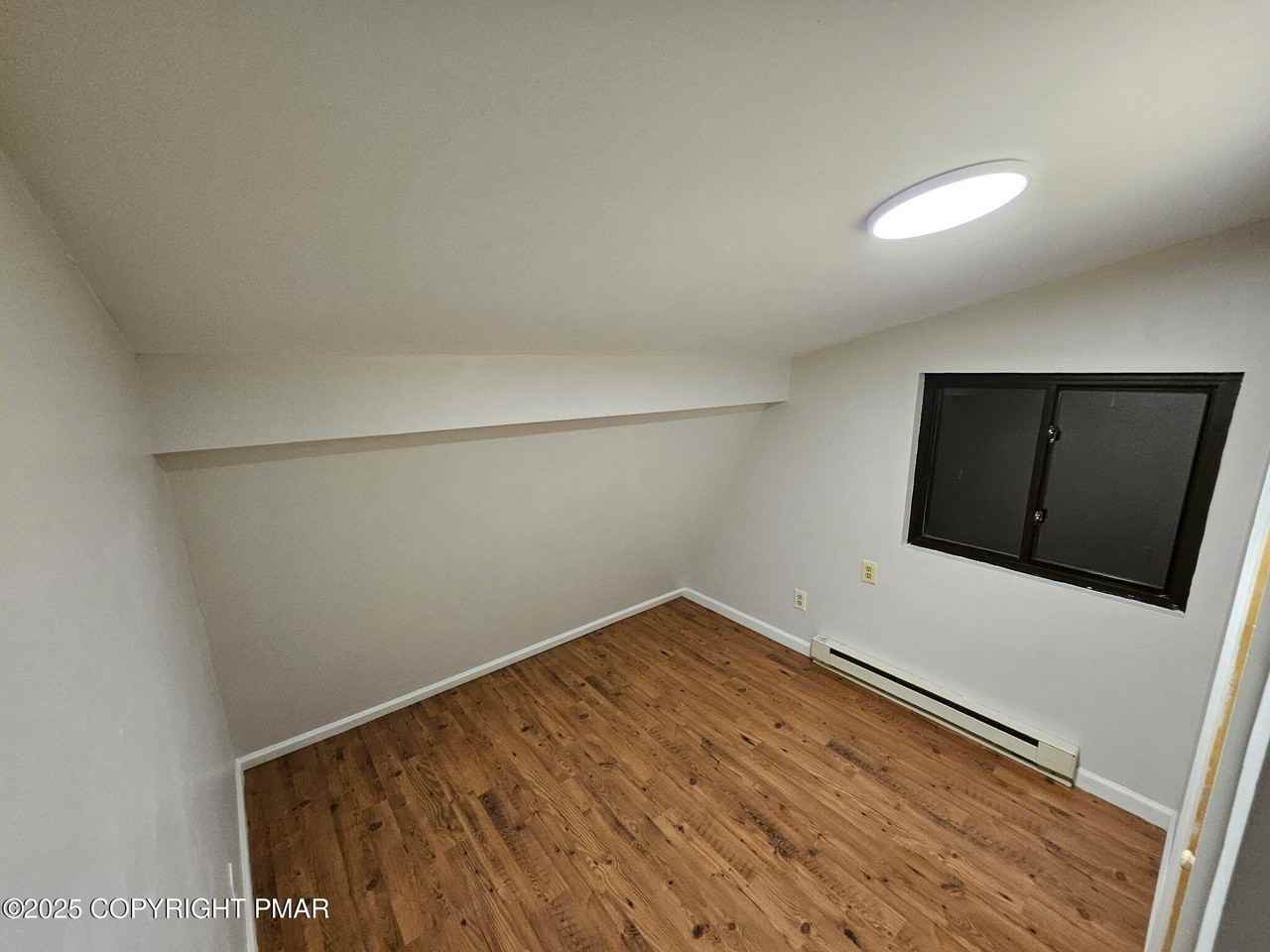 1220 Dogwood Ln - Photo 2 of 10