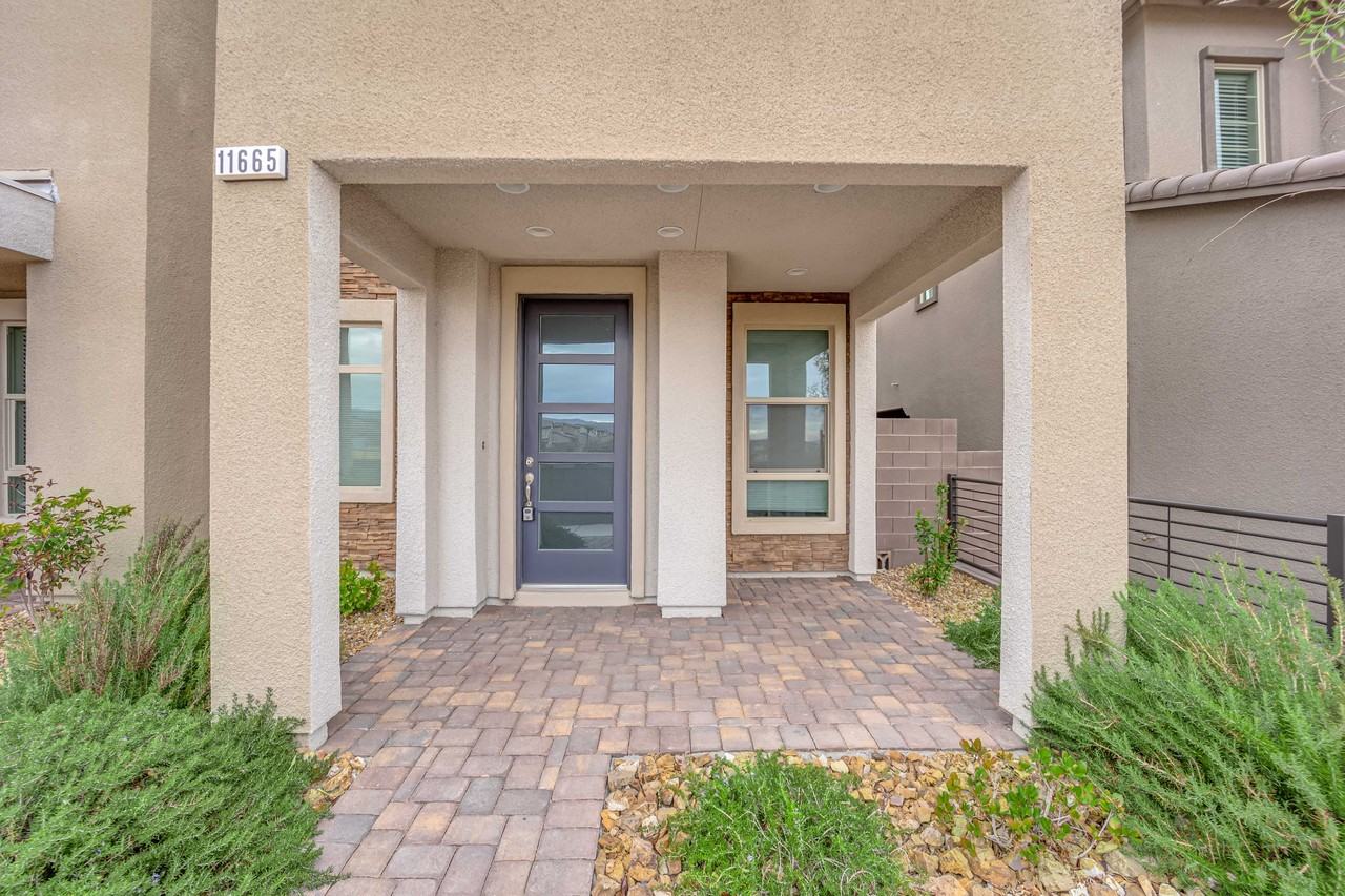 11655 Redwood Mountain Ave - Photo 3 of 44