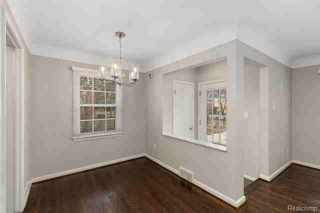 3221 Shenandoah Dr - Photo 6 of 24