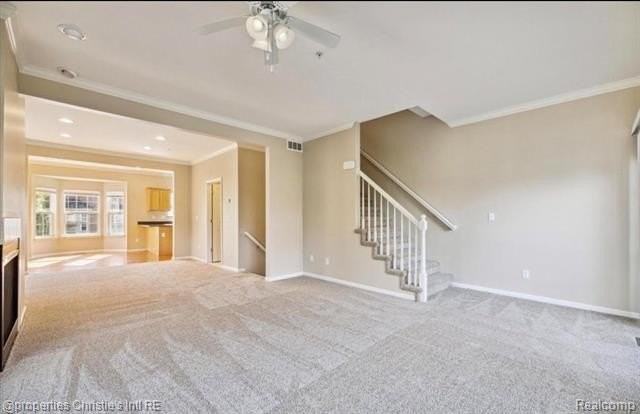 22089 Parkview Dr - Photo 3 of 11