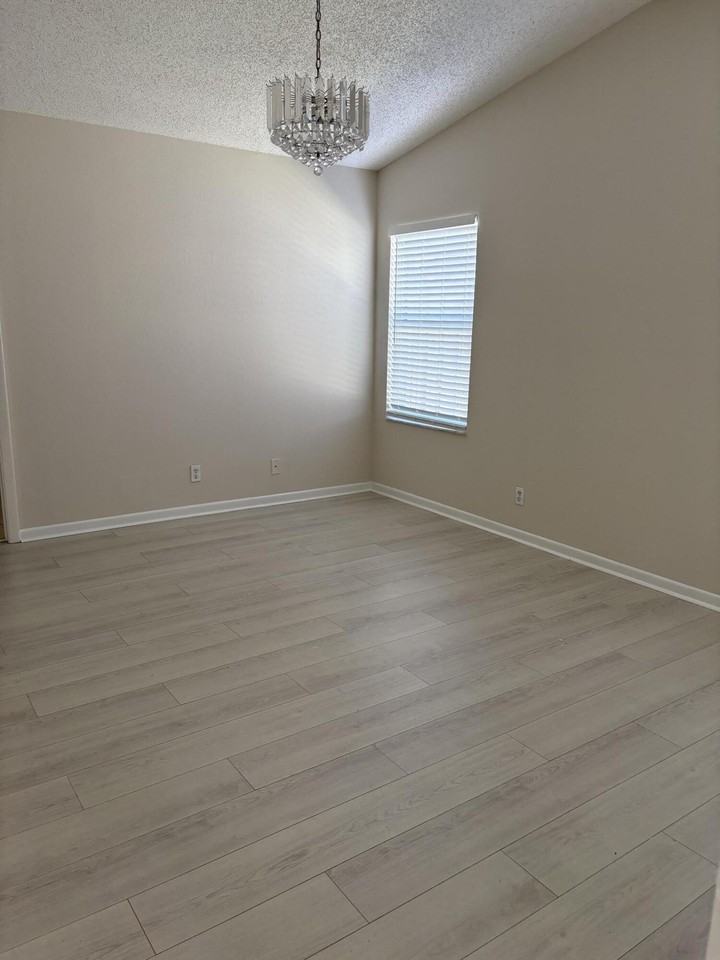 10749 Cypress Lake Ter - Photo 6 of 14