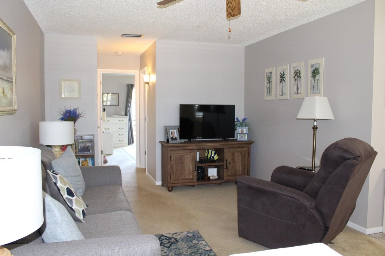 30 Lake Vista Trl Apt 205 - Photo 2 of 21