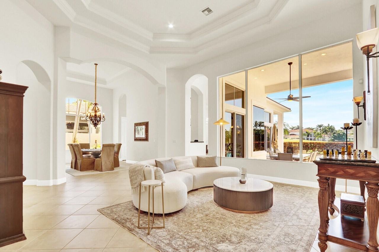 528 Les Jardin Dr - Photo 6 of 50