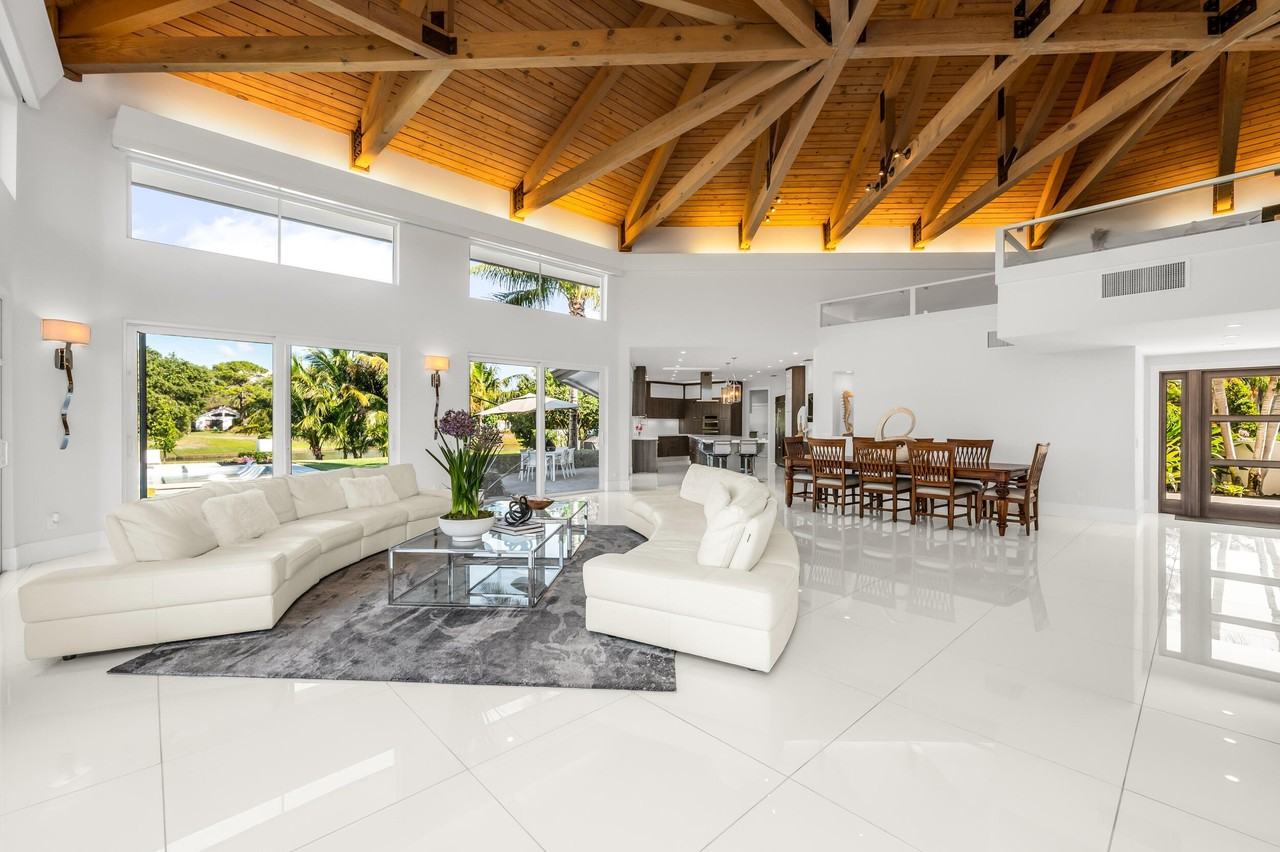 3521 Glenwood Ct - Photo 4 of 50