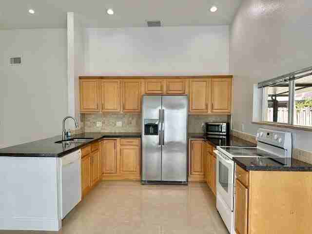 6100 W Falcons Lea Dr - Photo 6 of 10