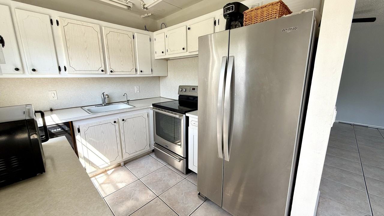 281 Tilford N - Photo 4 of 50