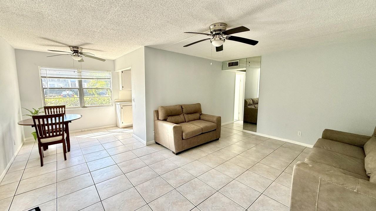 281 Tilford N - Photo 7 of 50