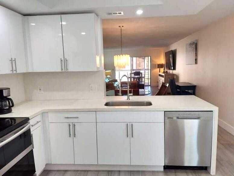 2903 Victoria Cir #B3