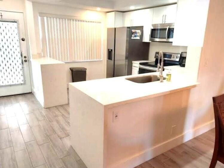 2903 Victoria Cir #B3 - Photo 2 of 50