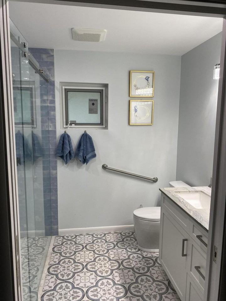 1050 Nw 6th Ter - Photo 5 of 8