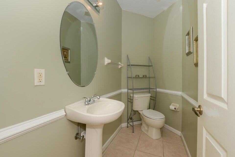 8372 Mulligan Cir - Photo 4 of 8