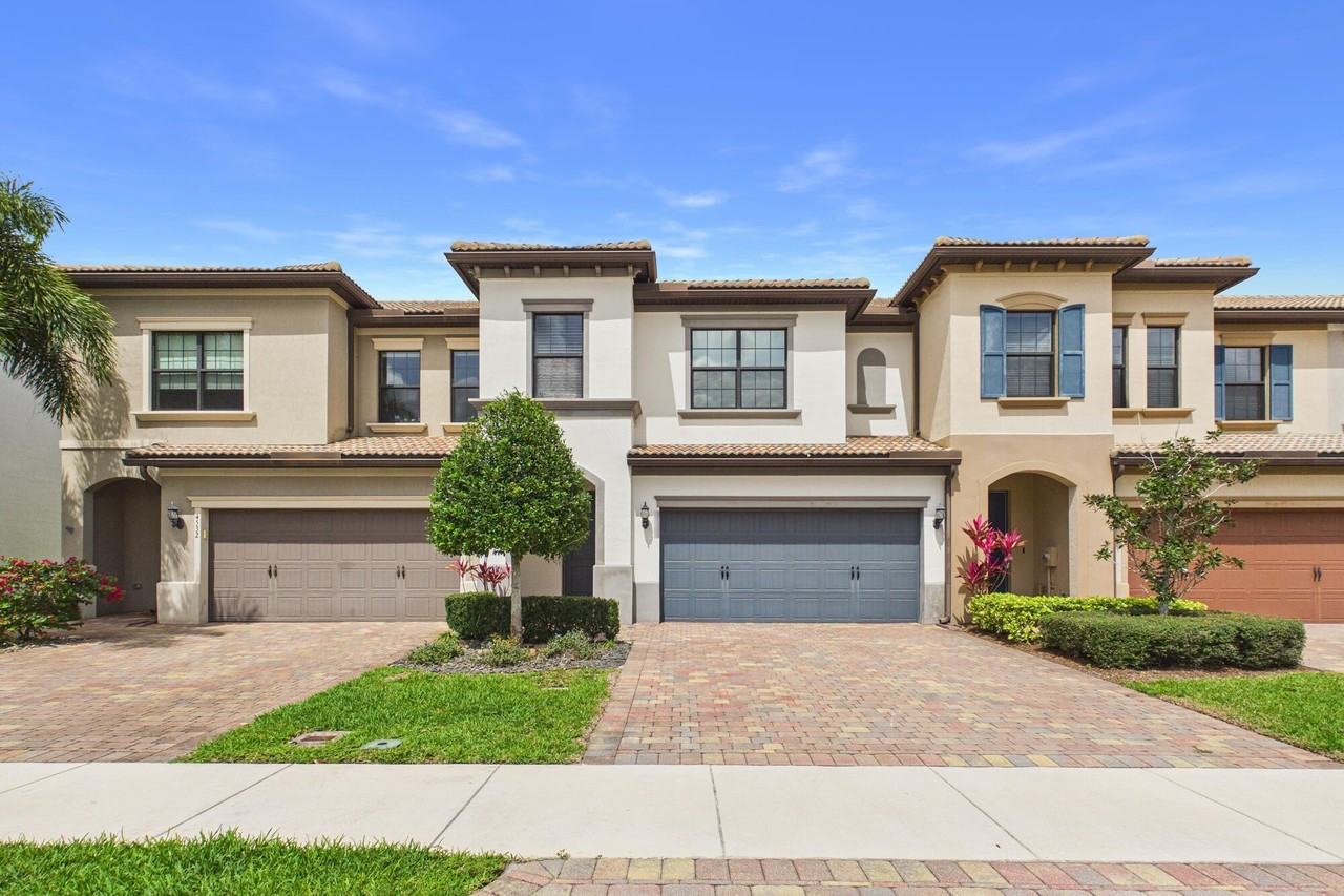 4534 San Fratello Cir - Photo 2 of 50