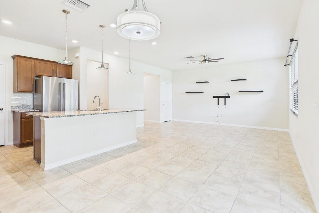 4534 San Fratello Cir - Photo 7 of 50