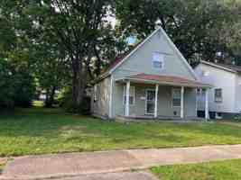 featured image of 630 W Marietta St #1