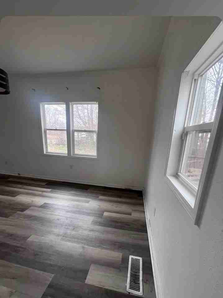 630 W Marietta St #1 - Photo 5 of 21