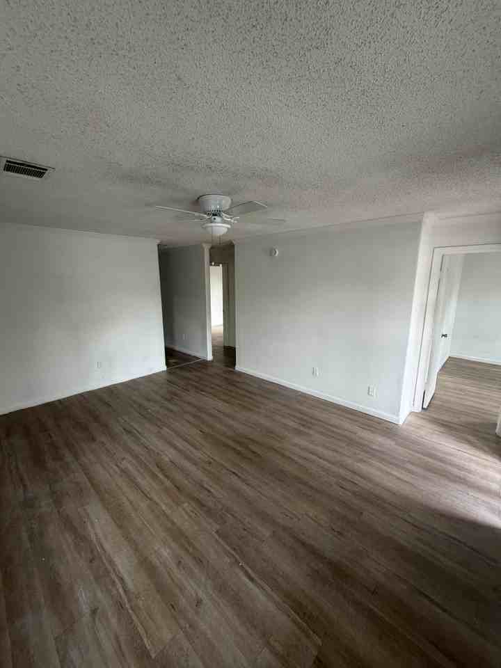 735 21st St S #1 - Photo 4 of 16