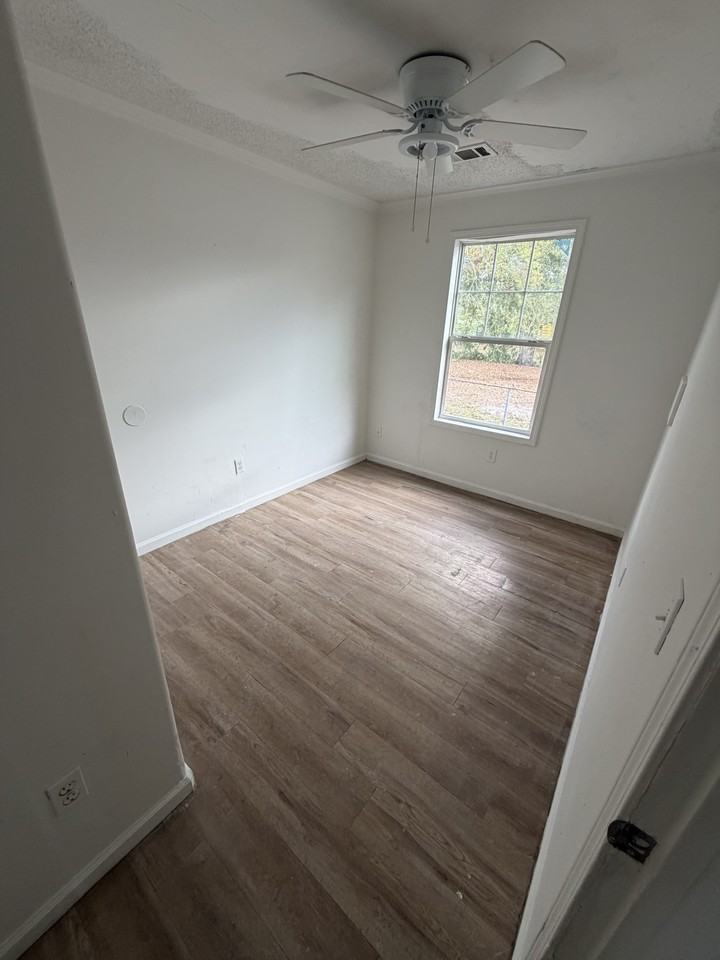 735 21st St S #1 - Photo 7 of 16