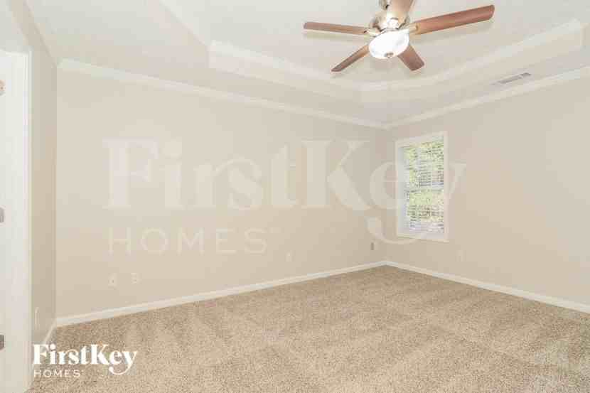 459 Fernwood Cir - Photo 7 of 15