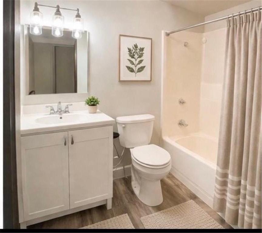 311 W Bert St #22 - Photo 6 of 17