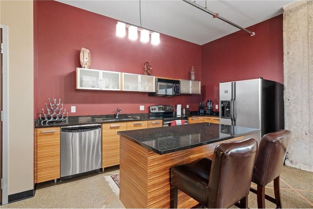 350 Saint Peter St #802 - Photo 2 of 32