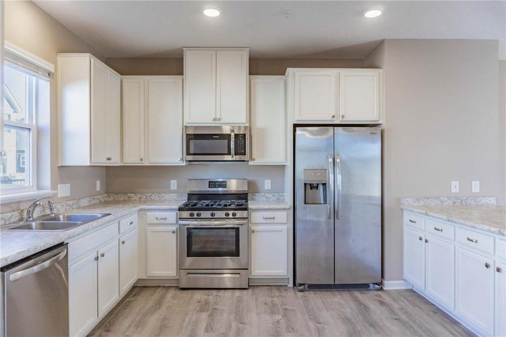 1619 Windigo Ln - Photo 6 of 50