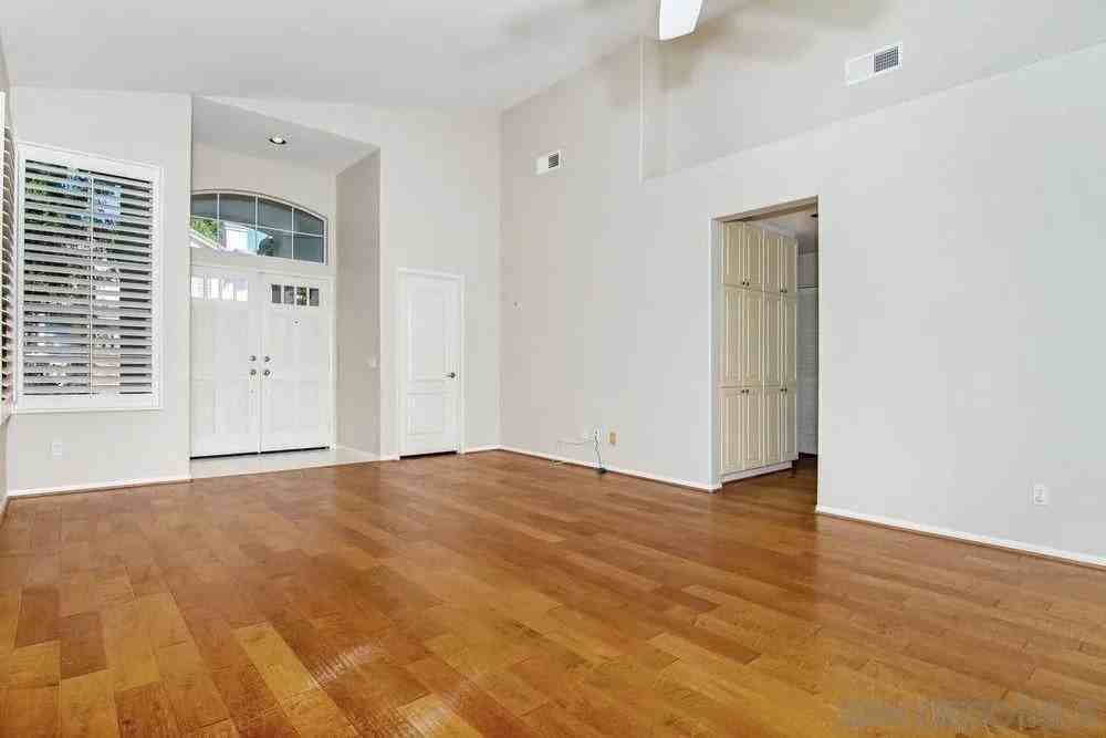 5205 Caminito Exquisito - Photo 6 of 29