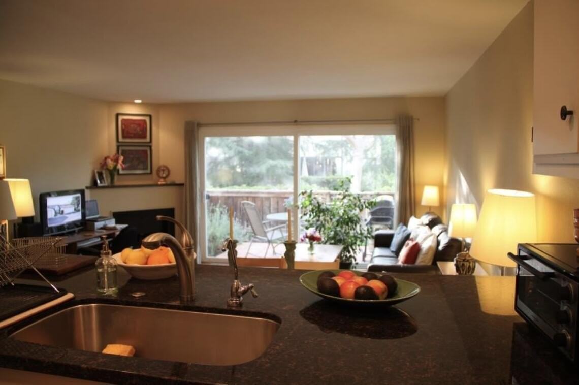 590 Mills Way - Photo 3 of 17