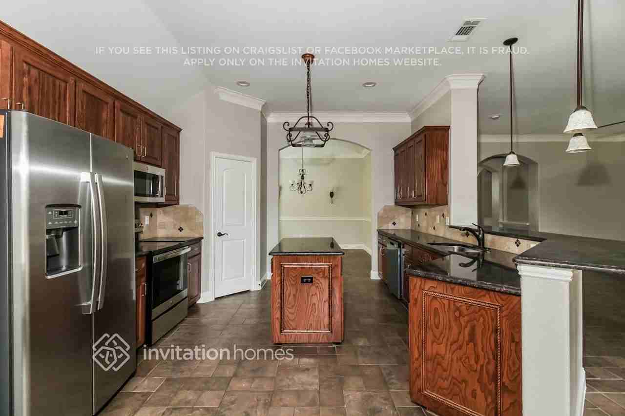 134 Muirfield Dr - Photo 5 of 15