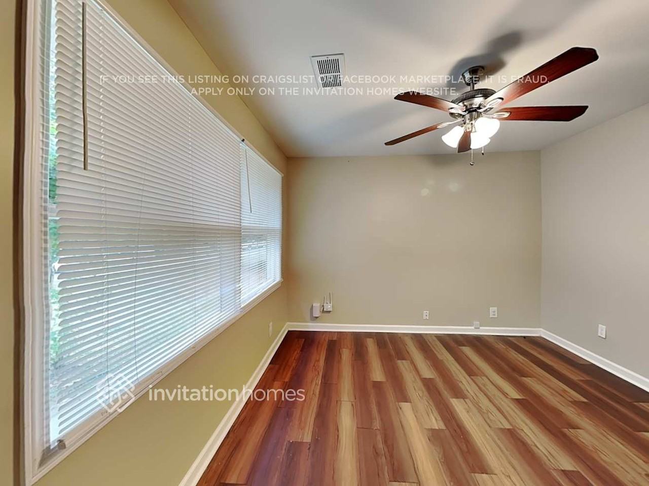 1839 Waldrep Cir Se - Photo 3 of 18