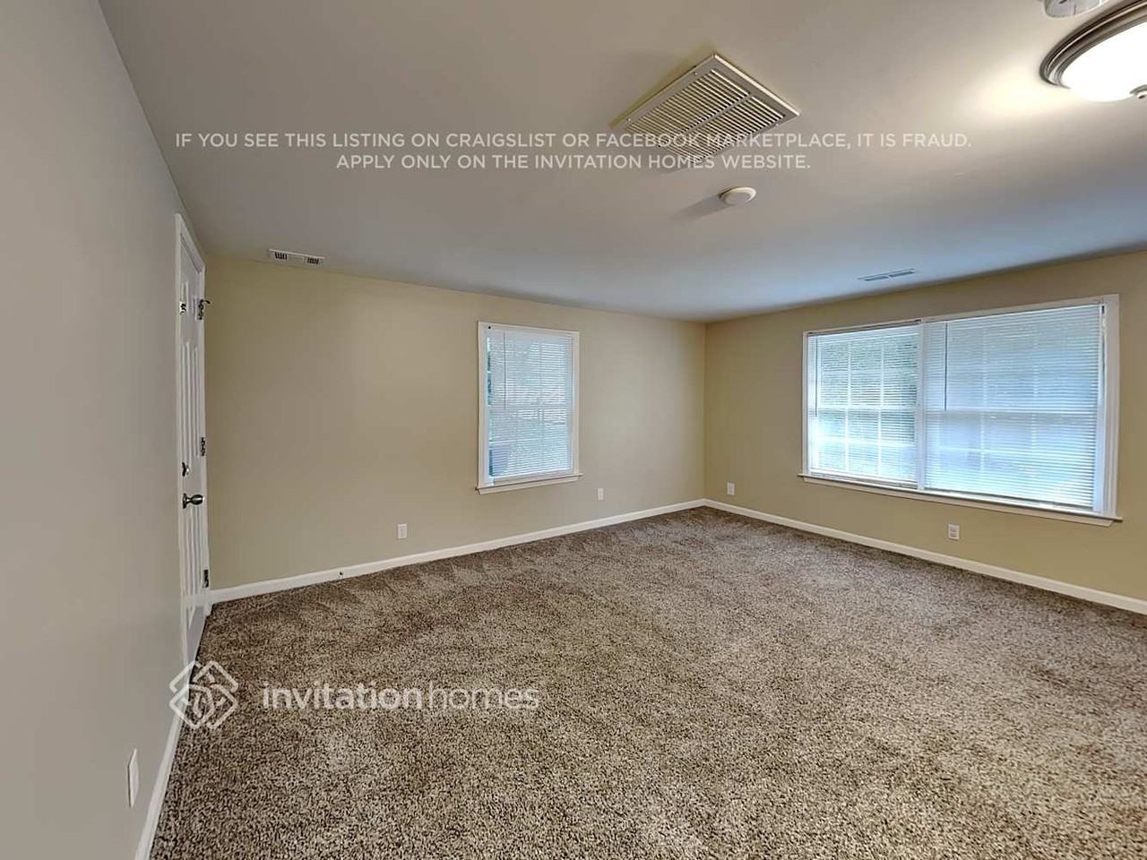 1839 Waldrep Cir Se - Photo 5 of 18