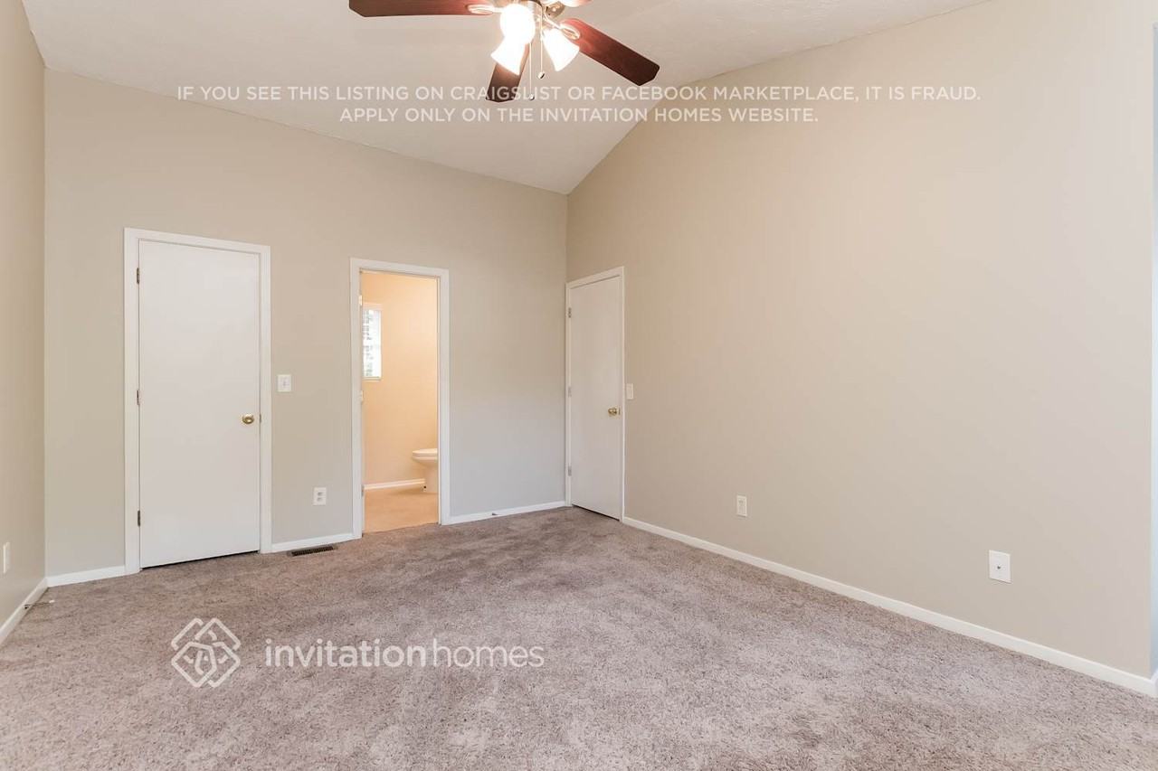 11175 Bramshill Dr - Photo 6 of 13