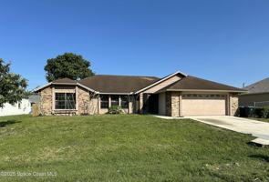 featured image of 1573 Jasper Ave Nw