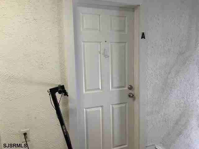 103 S Little Rock Ave - Photo 2 of 12