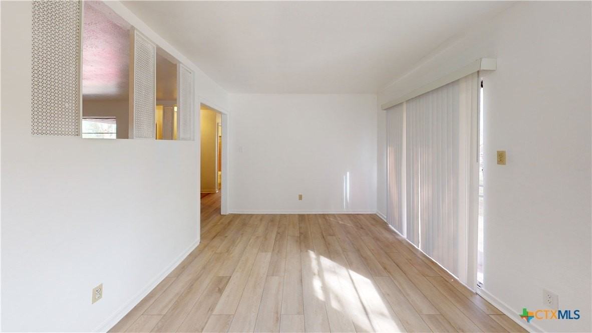 1102 S Ann Blvd - Photo 4 of 13