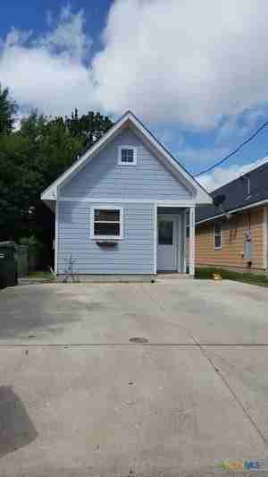 1112 Jones St - Photo 2 of 14