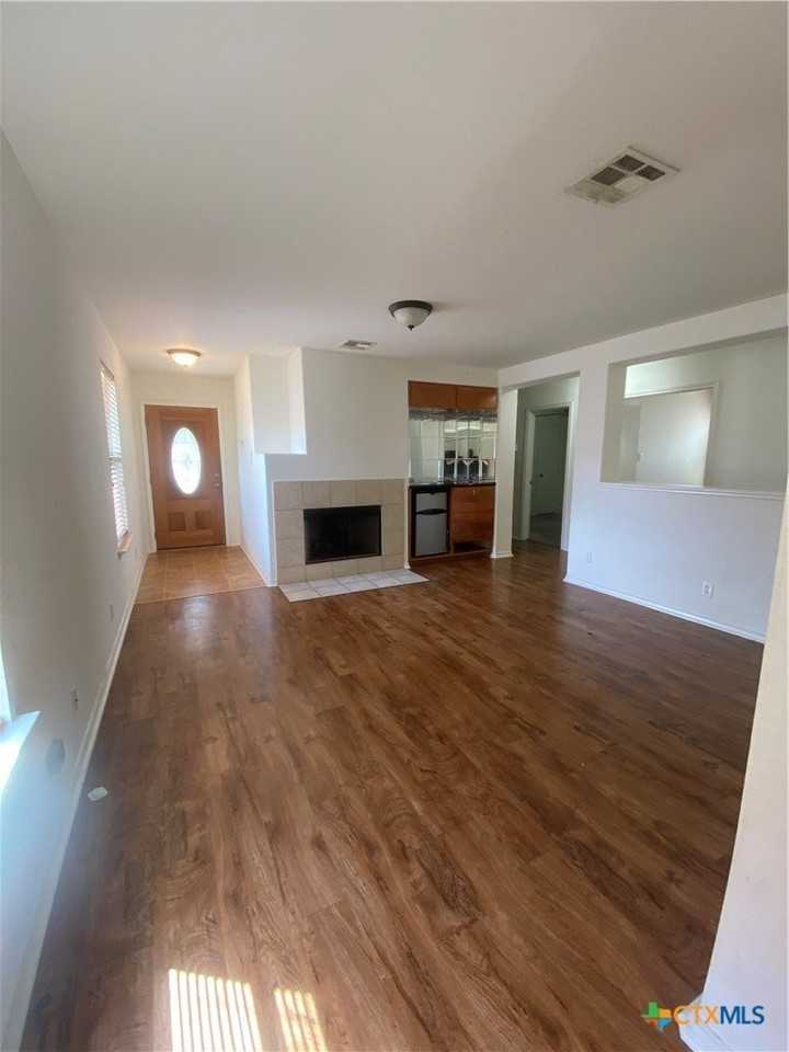 206 Calixto Ct - Photo 2 of 14