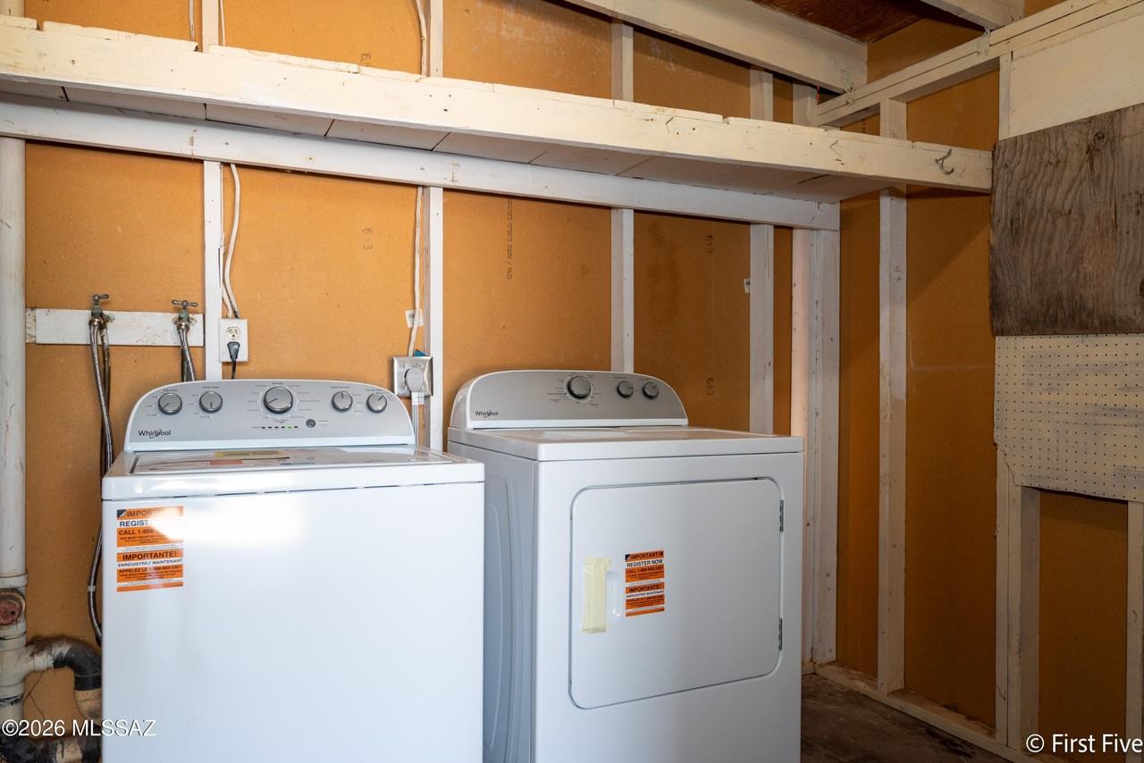 802 E Graybill Dr Unit 2 - Photo 6 of 9