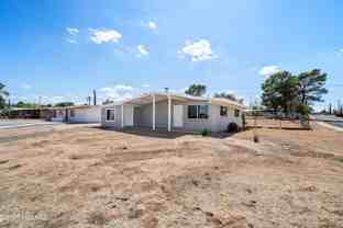 202 S Avenue C - Photo 1 of 1