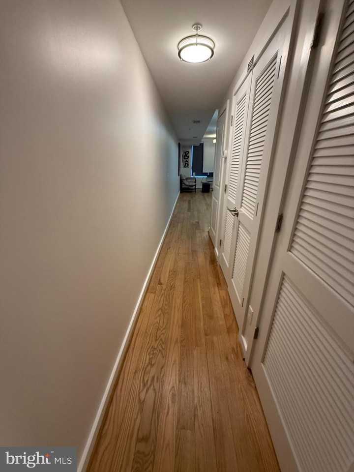 2009 Benning Rd Ne Unit 1 - Photo 7 of 11