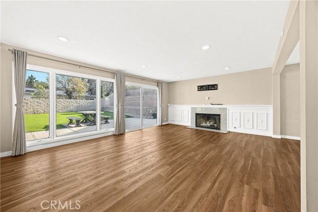 12110 Bowmore Ave - Photo 3 of 8